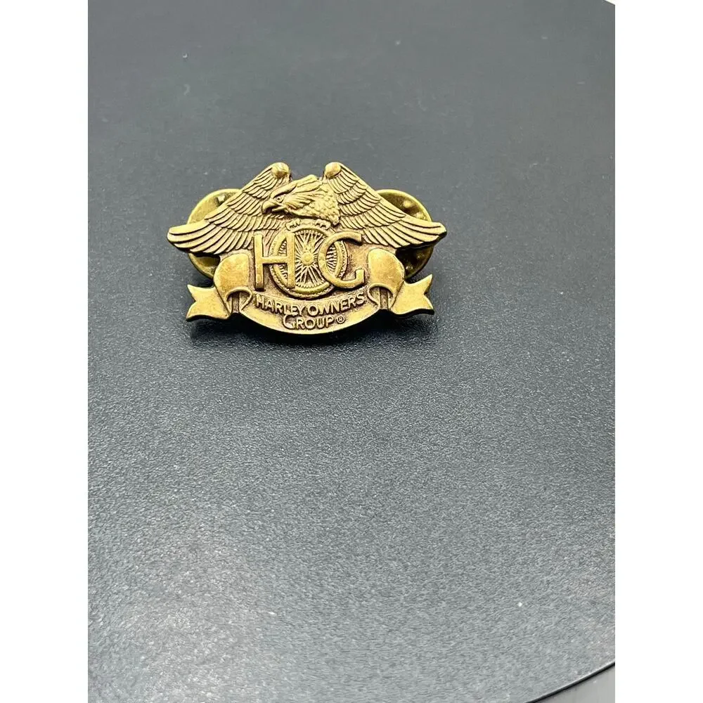 Harley Davidson Motorcycle Vintage HOG Harley Owners Group‎ Brass Pin 1983